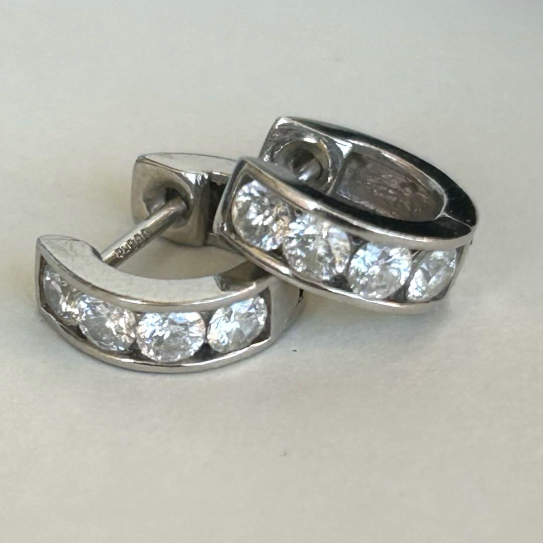 る*ー様 pt900 プラチナ　ダイヤモンド　フープピアス　計0.56ct