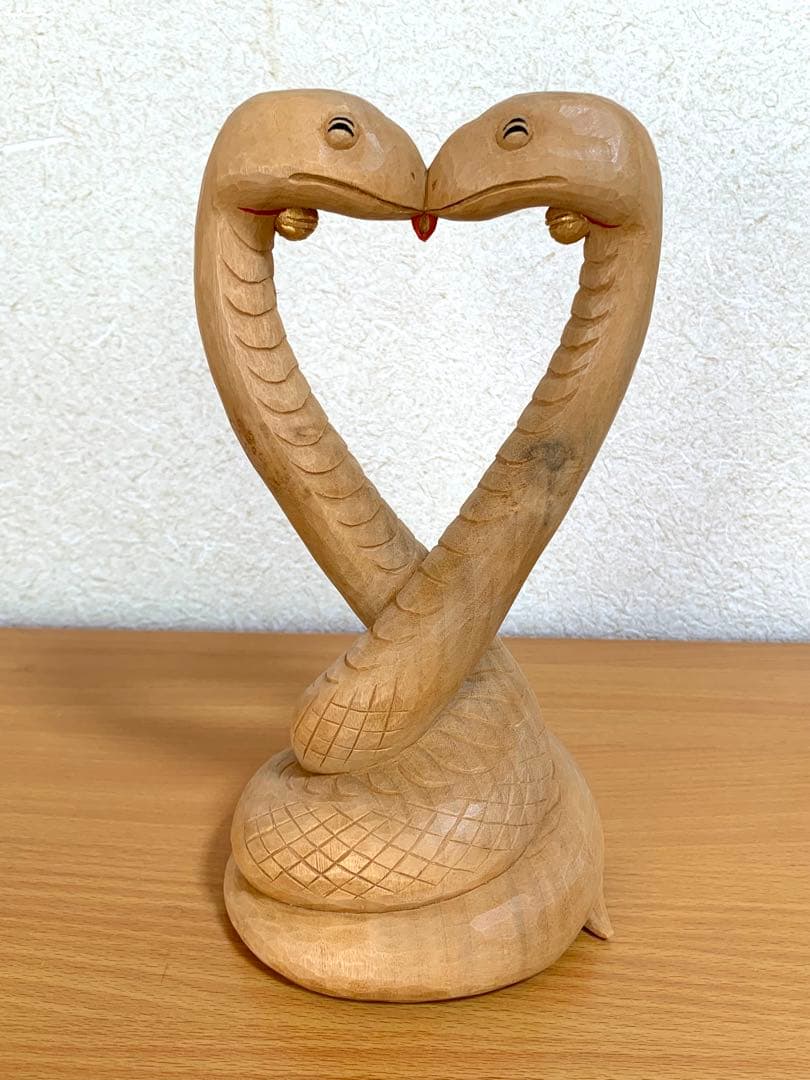 【新品未使用】　山中良行作　干支木刻「長〜く愛して」（楠）