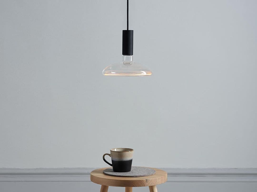 LED電球　AZURE ORBIT