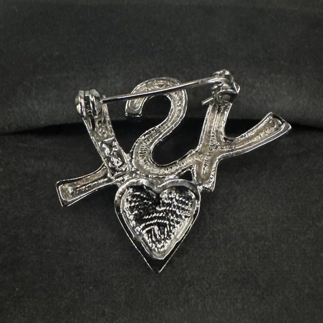 美品　イヴサンローラン　ブローチ　YSLロゴ　ハート　ラインストーン　コサージュ