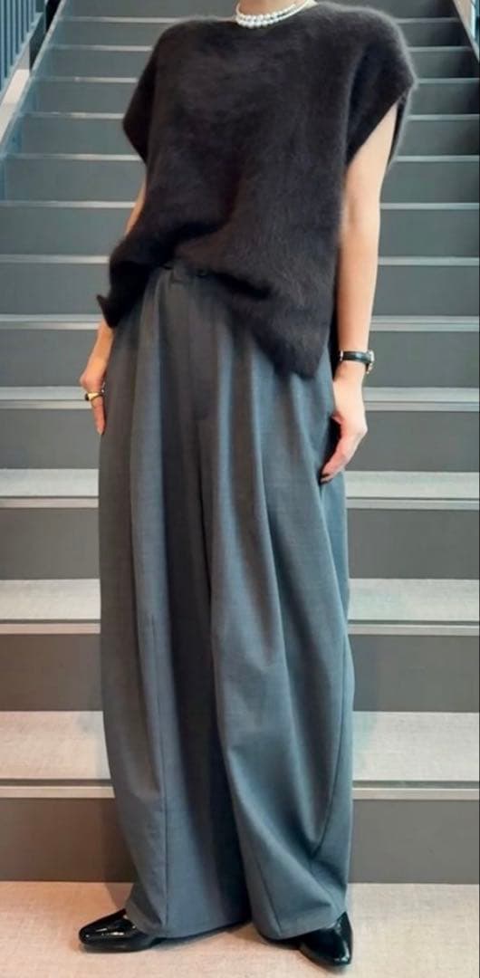 新品　IENA イエナ　コクーンパンツ　36 グレー　タグ付き　完売品