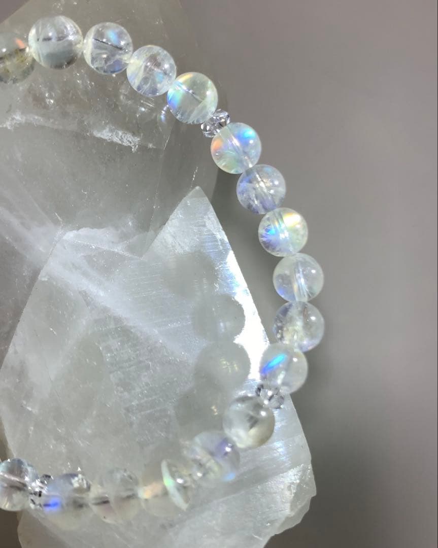 ★純子様★ ホワイトラブラドライト　マダガスカル産 ブレスレット