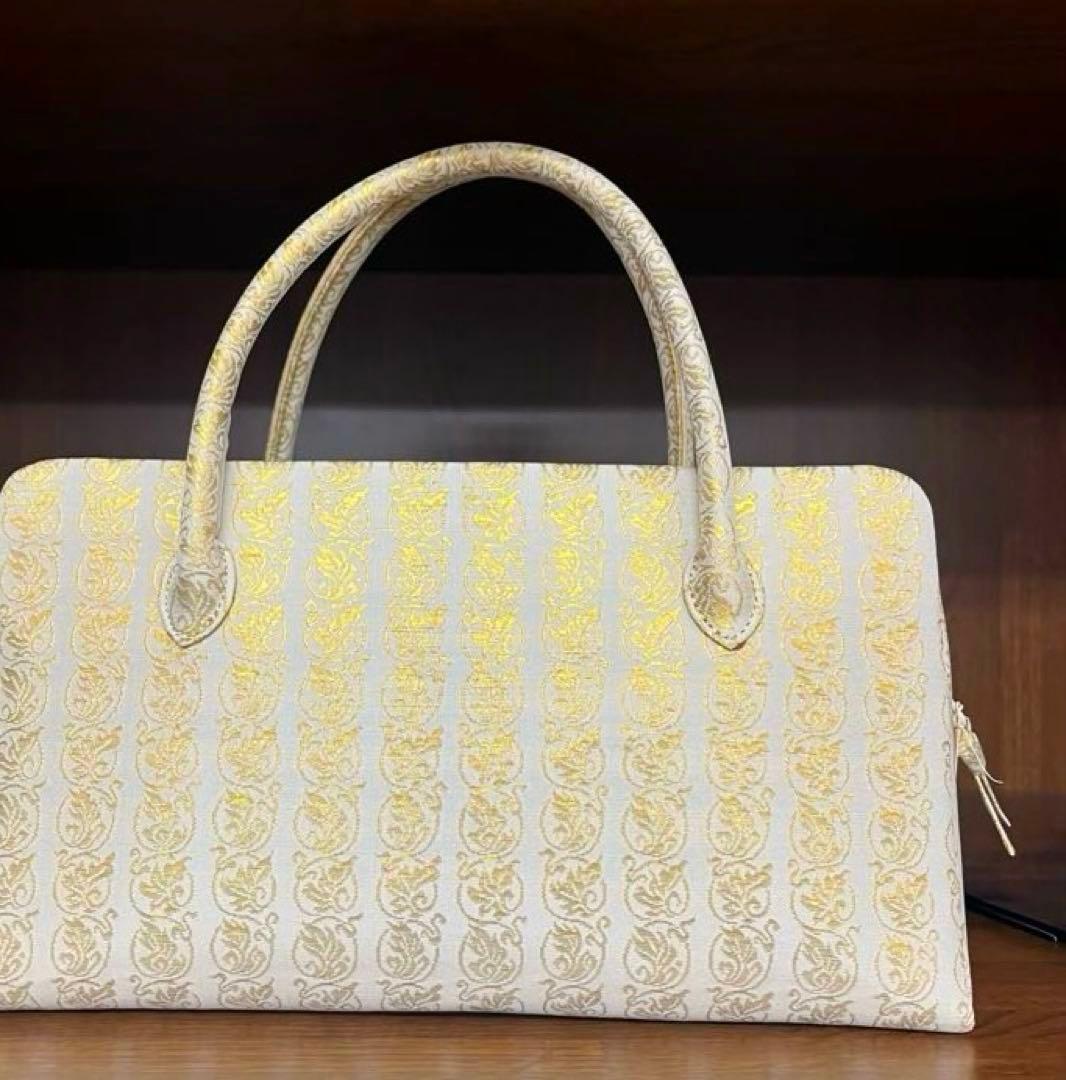 新品未使用　帯で作成　和装用バッグ ホワイト ゴールド唐草