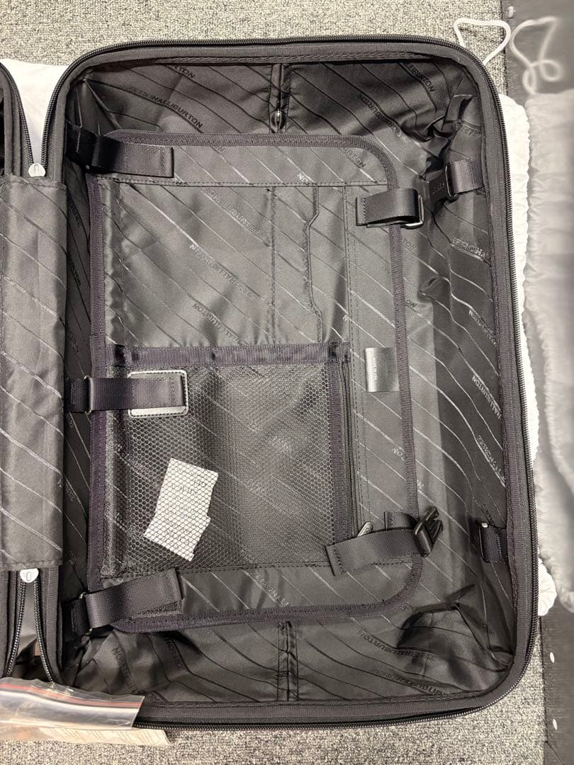 ゼロハリバートン　機内持ち込み可　青　美品