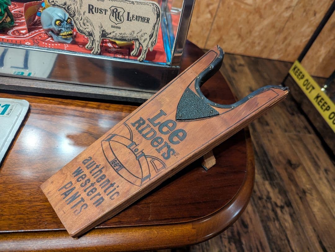 Lee ブーツジャック