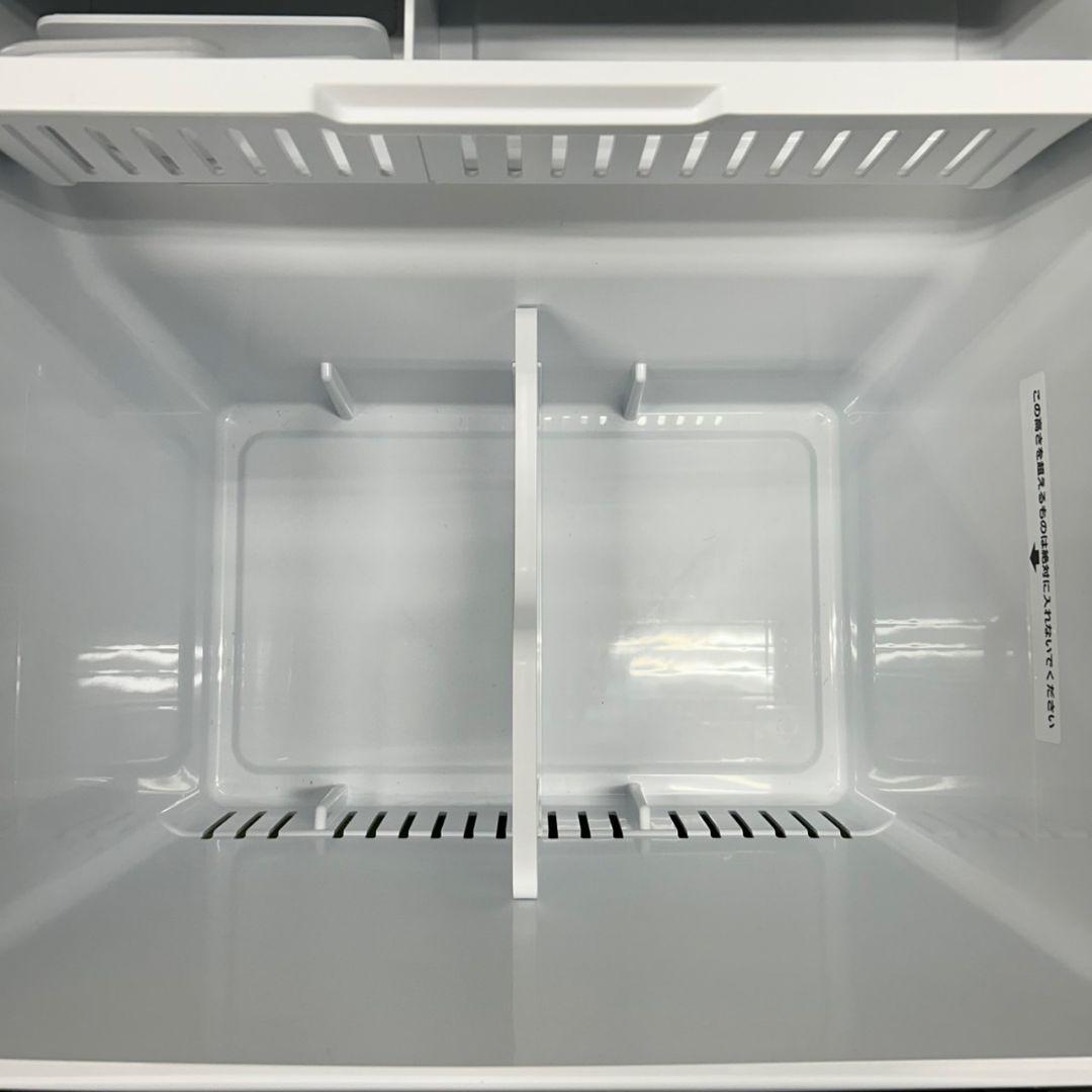 944 冷蔵庫　大型　右開き　極美品　300L～400L　自動製氷機付き　大人気