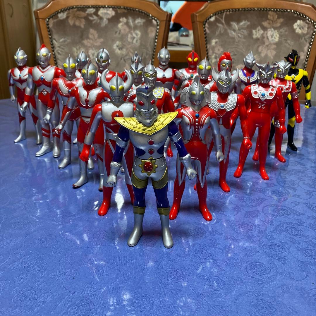 ウルトラマンヒーローシリーズ 21体