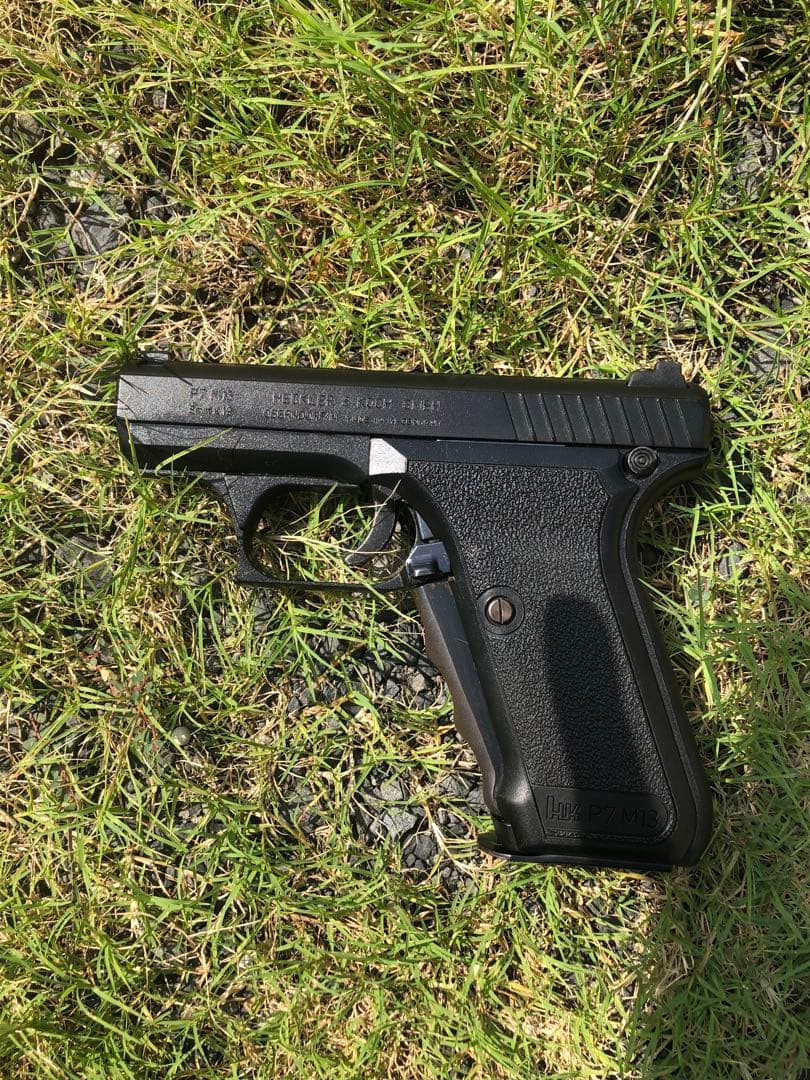 bibarin様用 MGC製ガスブローバックハンドガンP7A13 中古品