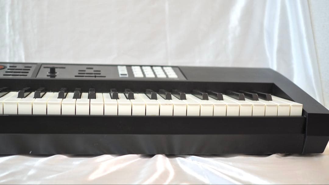 Roland FA-08 シンセサイザー ローランド