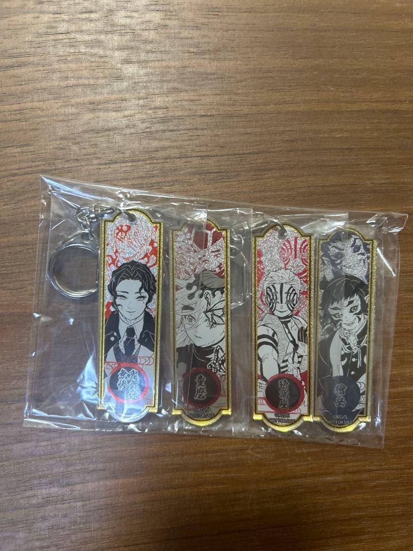 鬼滅の刃 300名限定メタリックアクリルキーホルダー 上弦の鬼編