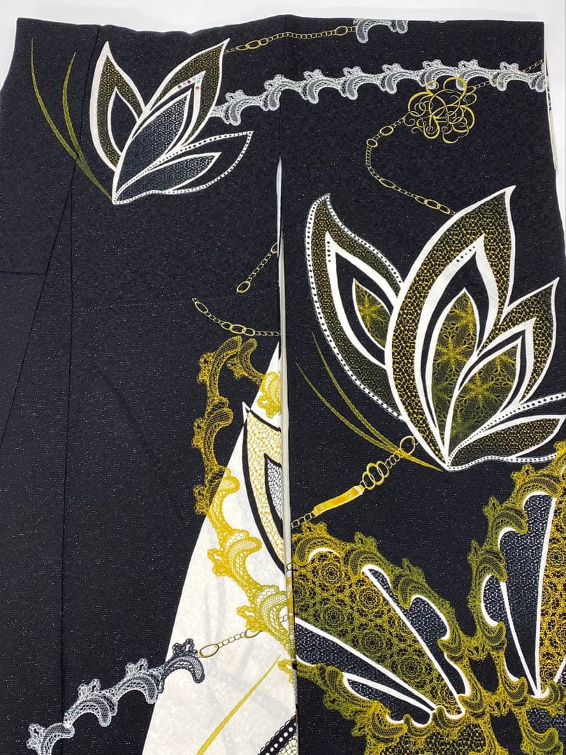 ブランド振袖 豪華 銀通し ストーン 銀彩 身丈165cm パールトーン加工済