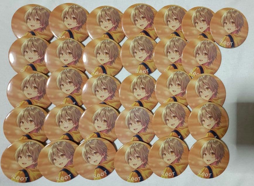 すとぷり　るぅと　缶バッチ　るとわん　僕と君の秘密基地　等身