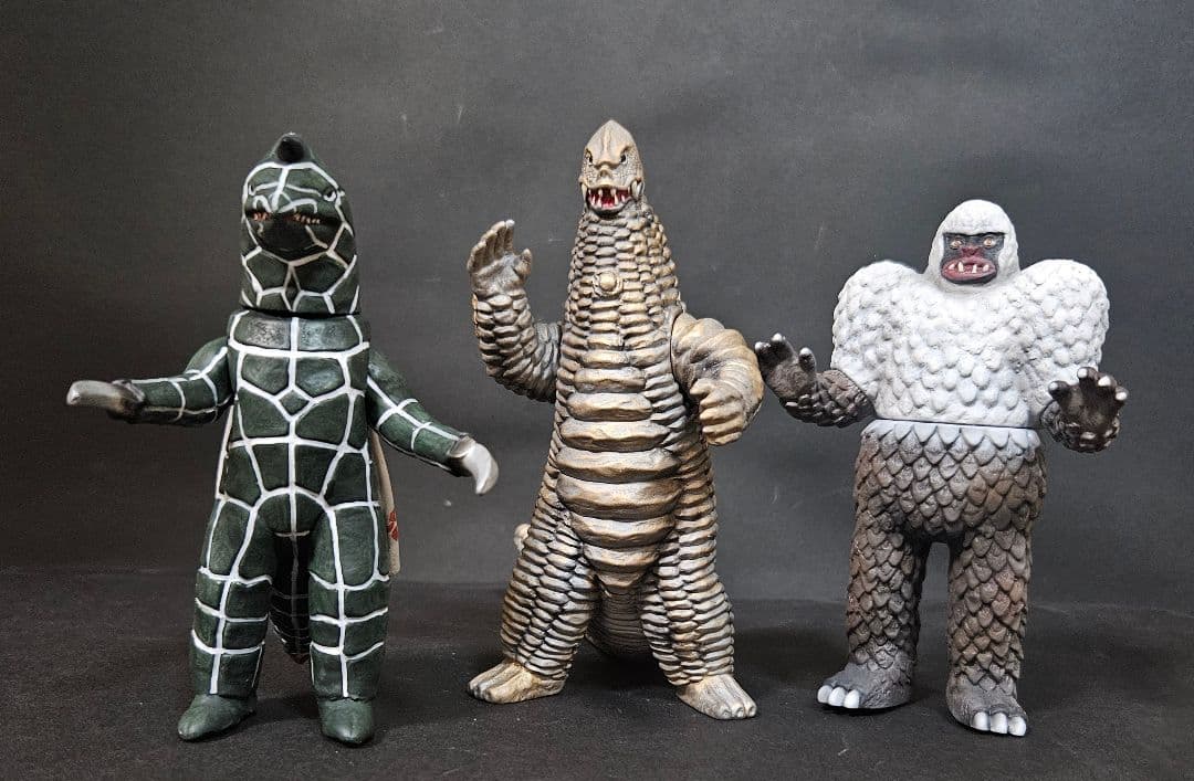 ウルトラ怪獣ソフビ　怪彗星ツイフォン　リペイント完成品