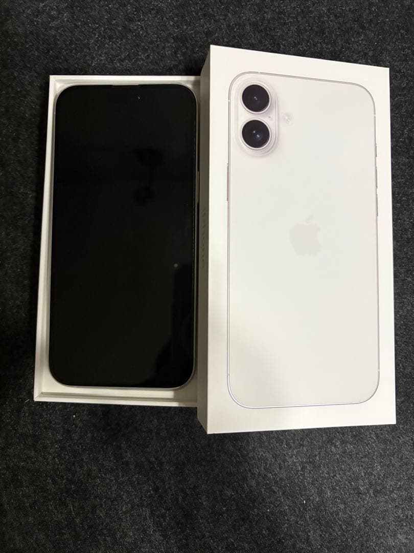 【本日発送】iPhone16Plus 128GB ホワイト　SIMフリー