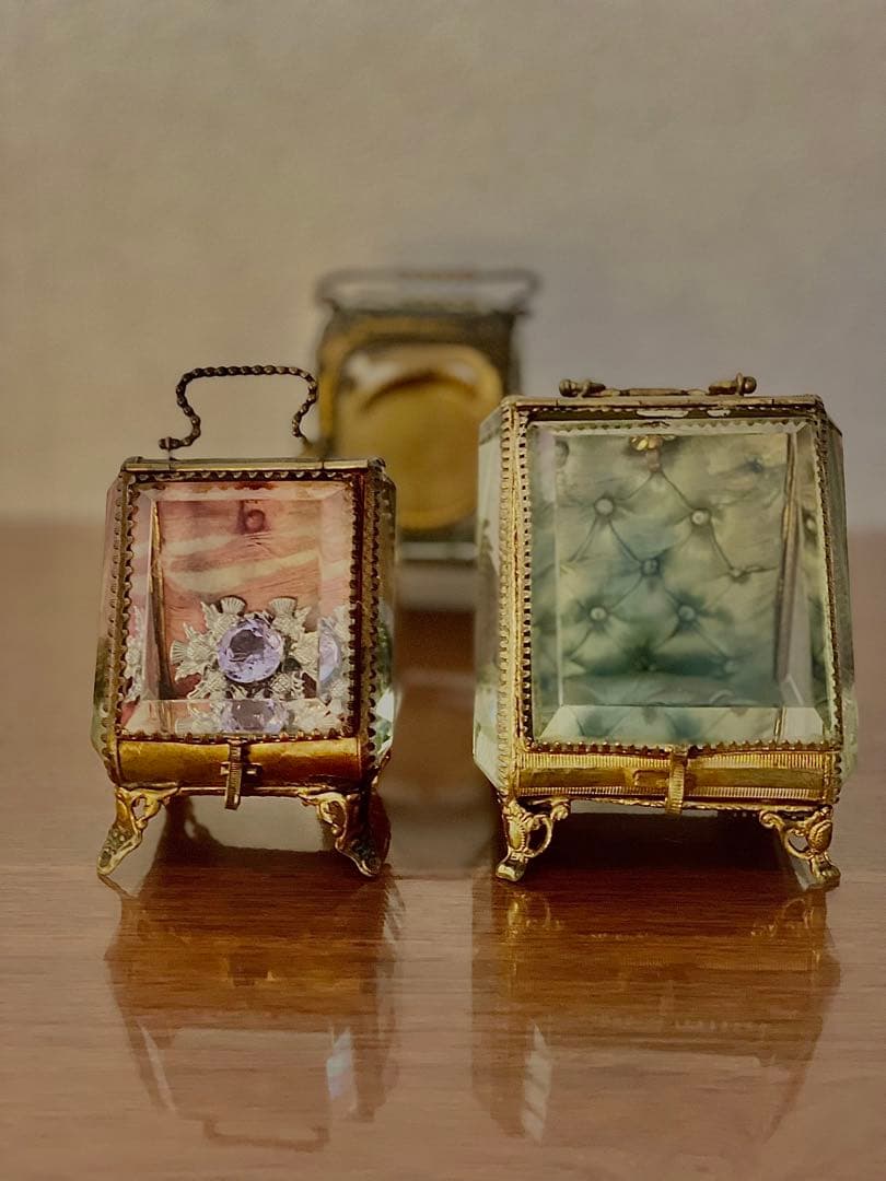 フランス　アンティーク　ジュエリー　ケース　ボックス　懐中時計　真鍮　ガラス