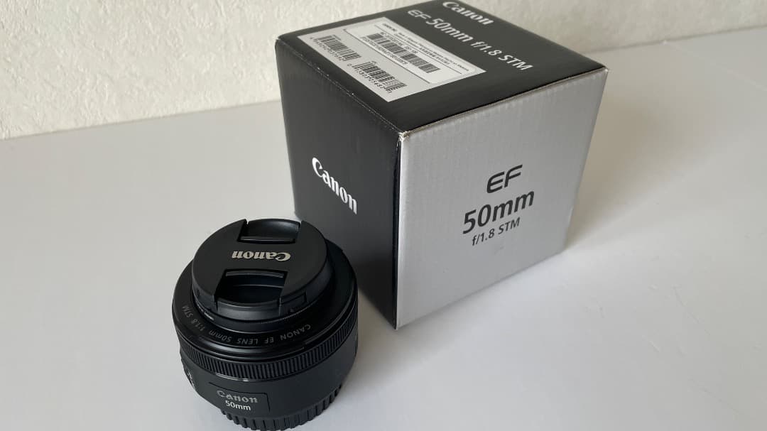 ⭐️美品⭐️ Canon EOS 80D本体＋Wレンズ　バッテリー2個付き