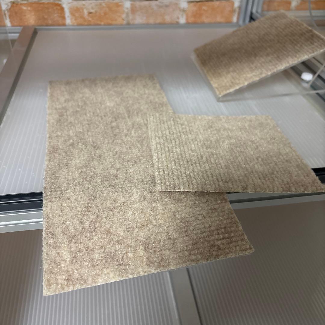 小動物ケージ　ハリネズミ　二階建てケージ　ライト付き