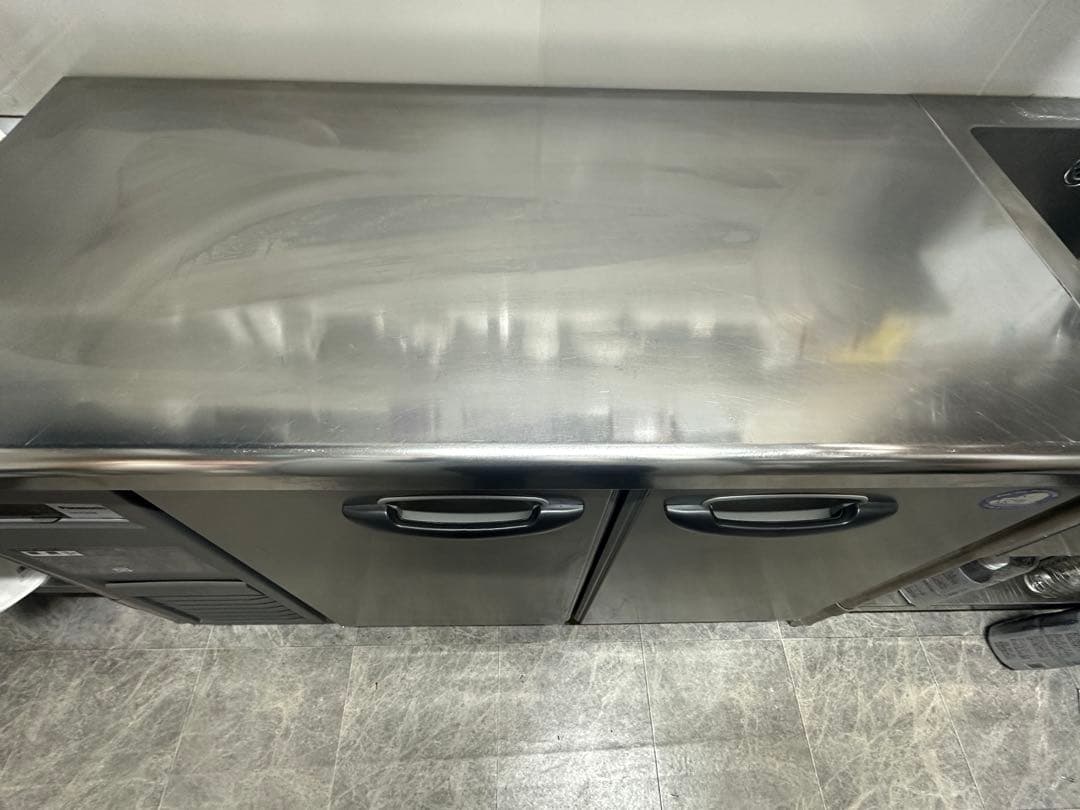 値下げ　2023年5月購入パナソニック業務用台下冷蔵庫SUR-K1261S