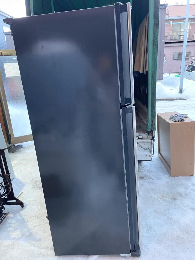 引取歓迎　2020年製 シャープ ノンフロン冷凍冷蔵庫 SJ-55W 545L