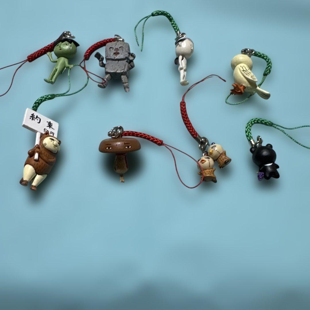 伝染るんです　根付け 8個セット