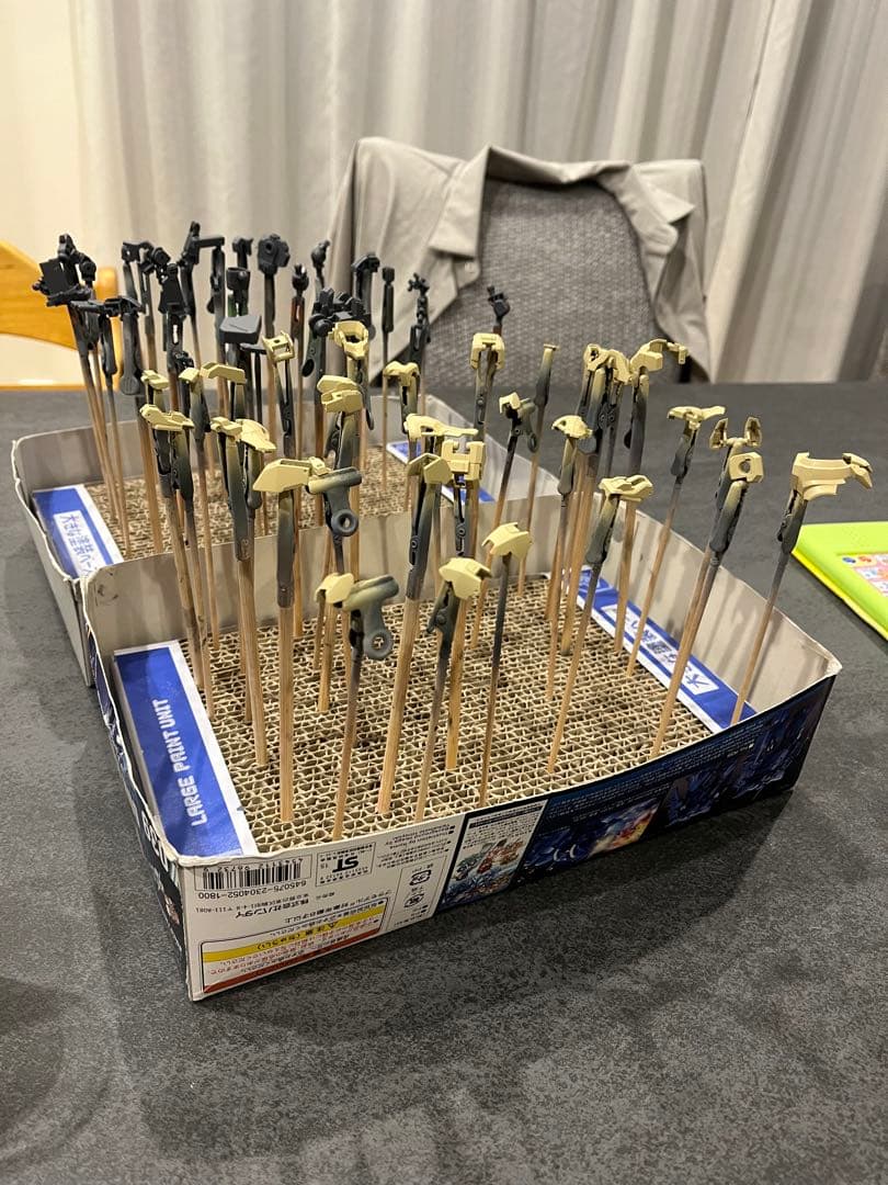 HG　陸戦型ガンダムキャリバーン【デザート迷彩カラー】 完成品　全塗装