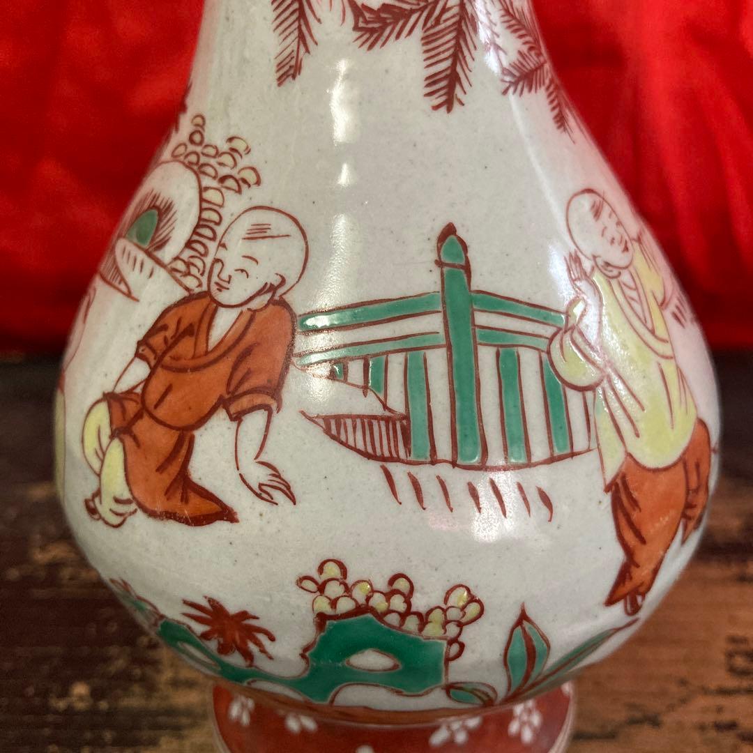 中国　色絵　蒜頭瓶　童子図　大明隆慶年造銘