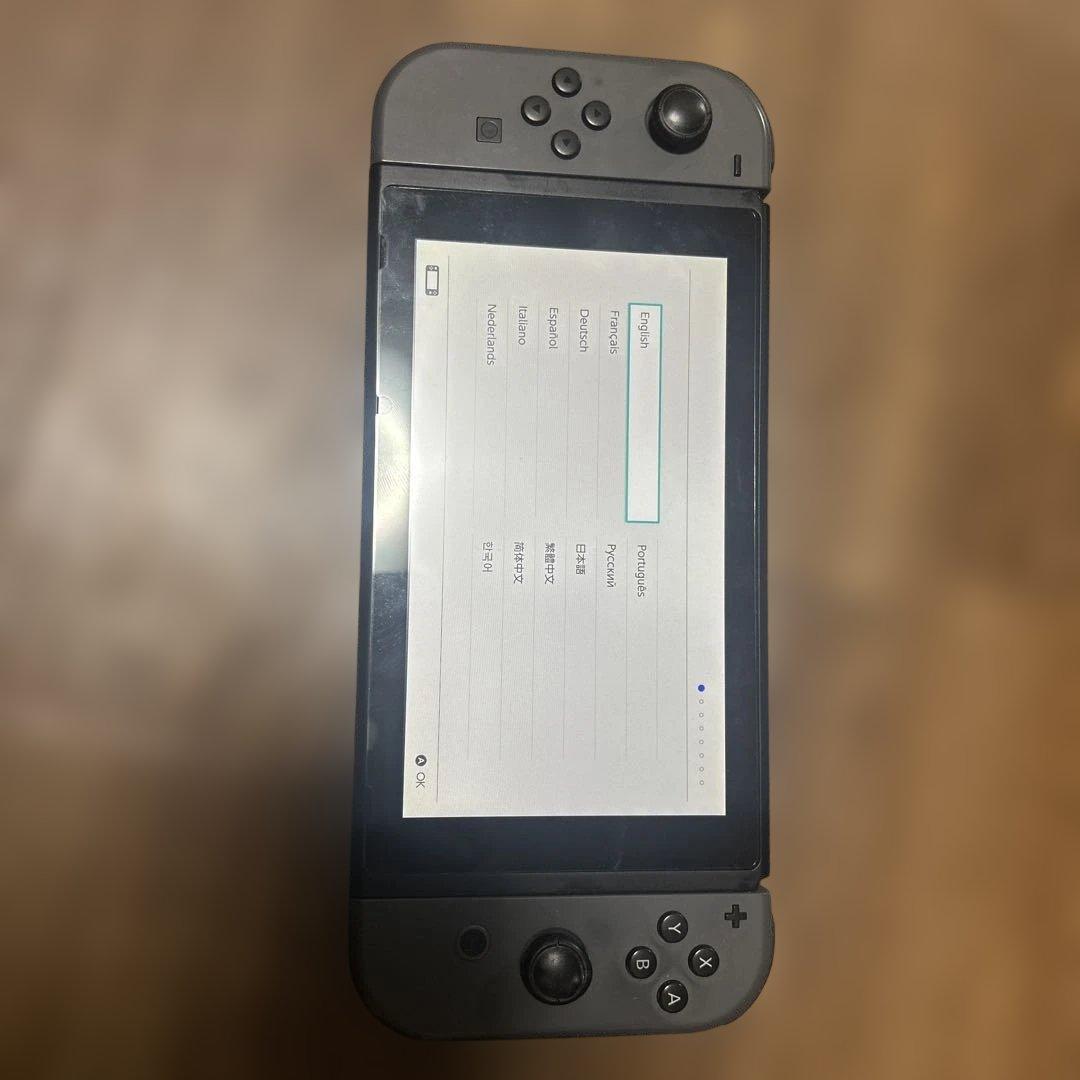 Nintendo Switch本体 + マリオカート8デラックス