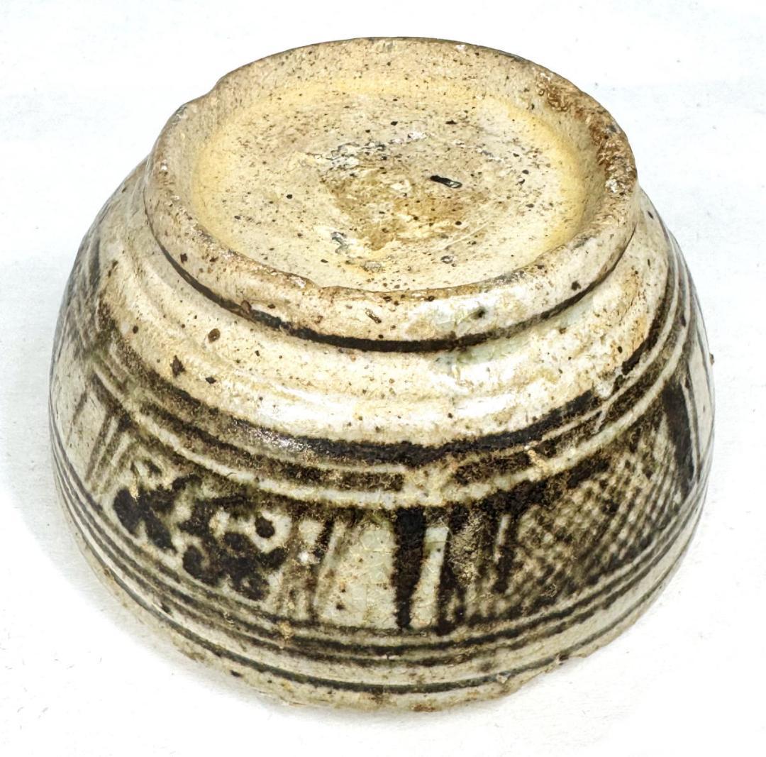 明時代 宋胡録 スンコロク ヤンポー 香合 タイ 歴史有る年代物 WWTT116