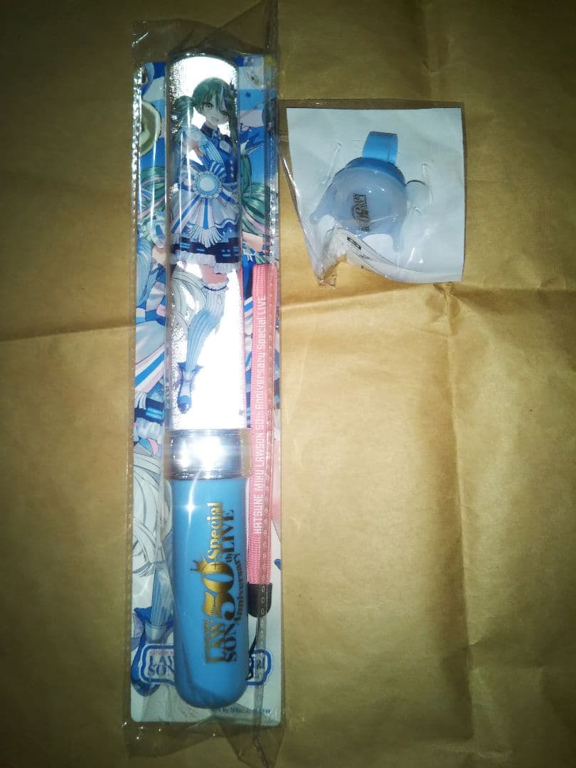 新品未開封 初音ミク ローソン ローミク ペンライト リングライト