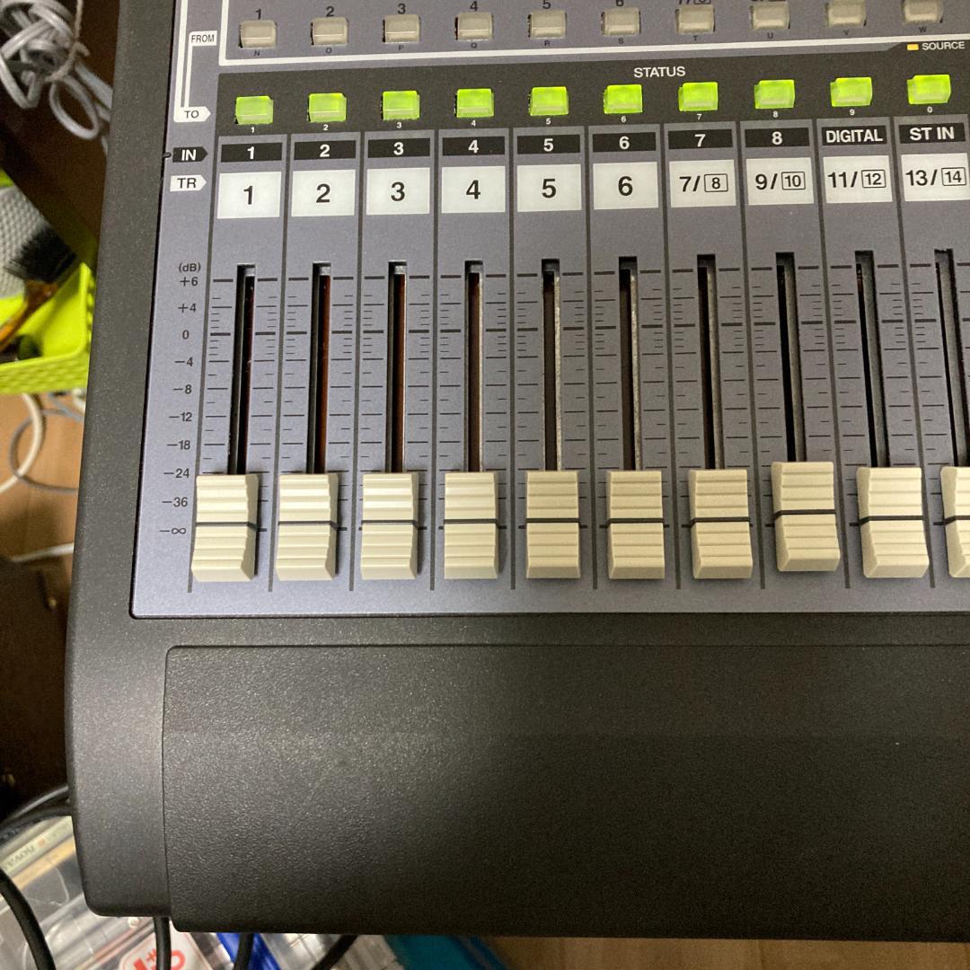 Roland ローランド VS-1880 MTR マルチトラックレコーダー