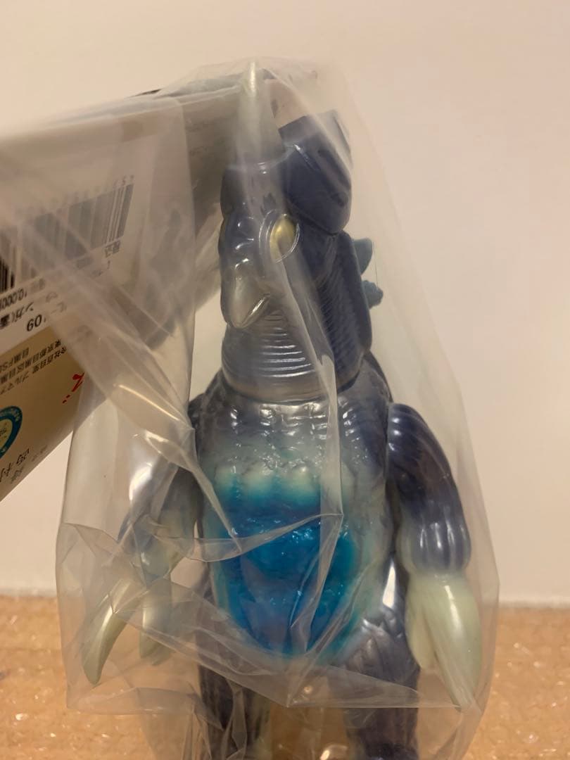 ブルマァク BULLMARK ホタルンガ（蓄光）ソフビアイランド限定