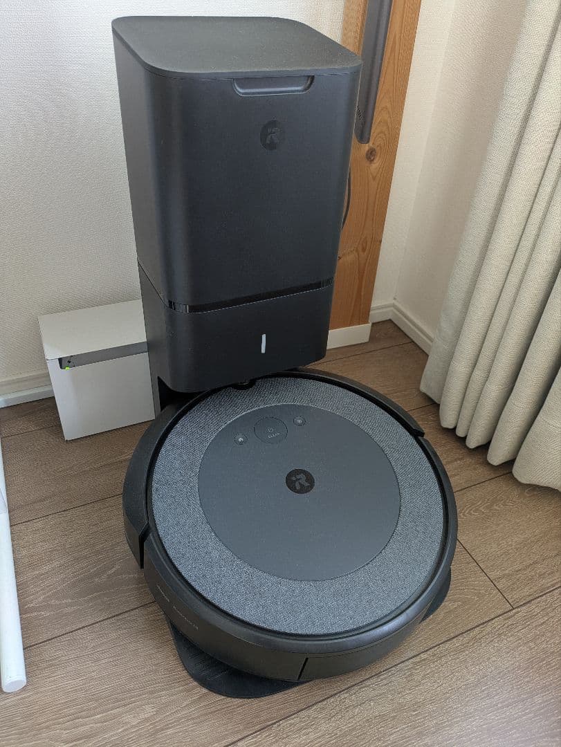 roomba i3+ ルンバ 自動ゴミ収集機付き