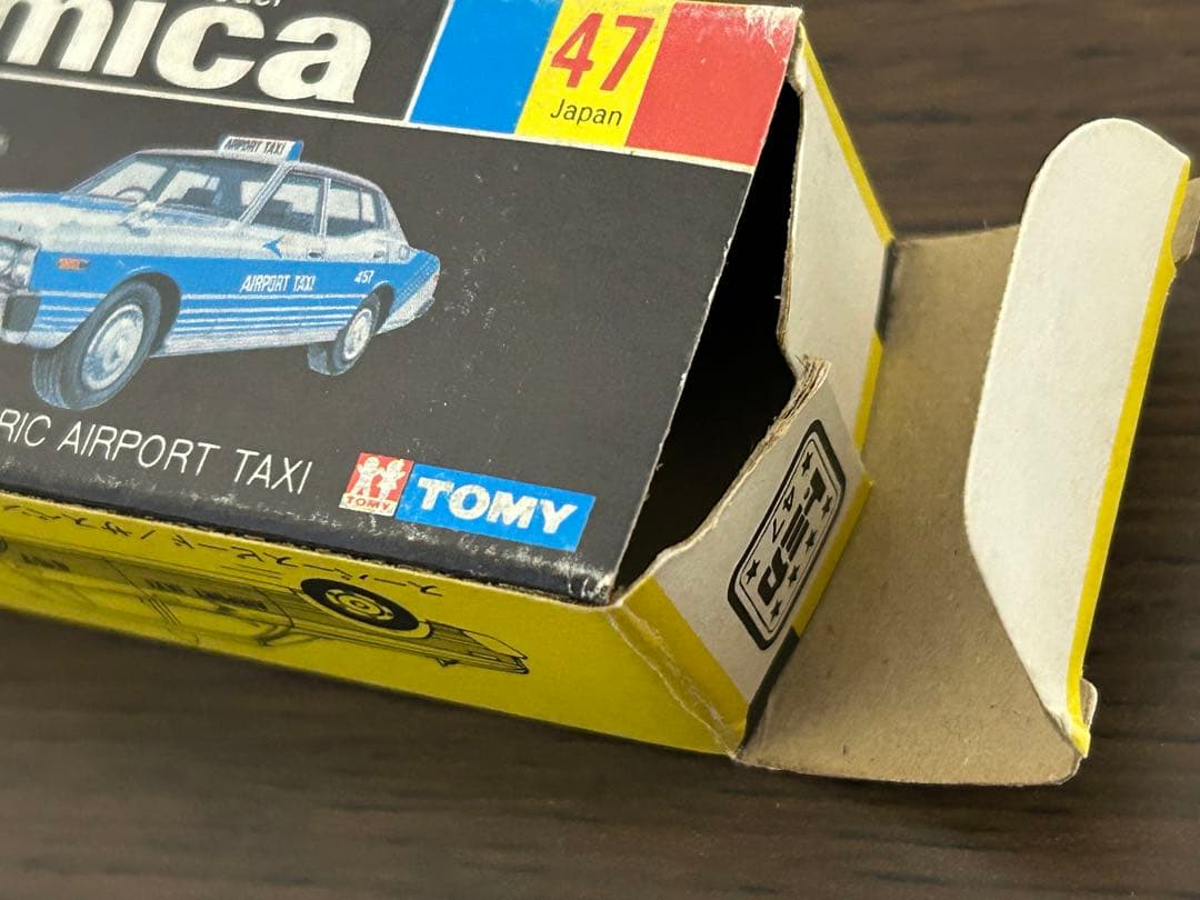 トミカ ANA 新空港セット セドリック空港タクシー
