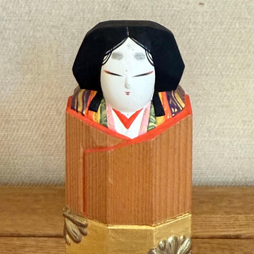 ひ*さ様 【希少】京一刀彫 立雛 井尻春堂・茂子作 有職木彫彩色 祇園 京ほり屋
