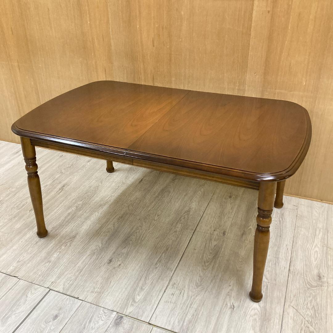 【カリモク】コロニアル　伸縮　ダイニングテーブル　エクステンション　食卓