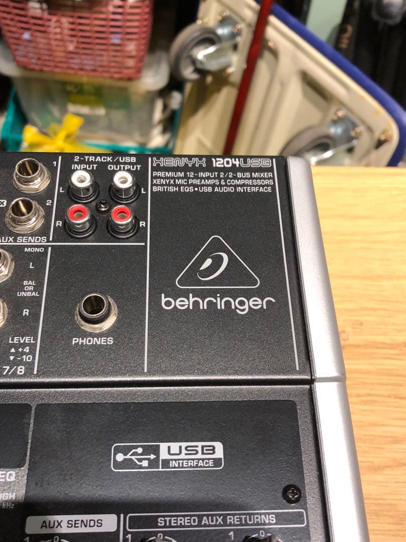 【美品】Behringer XENYX 1204USB アナログミキサー