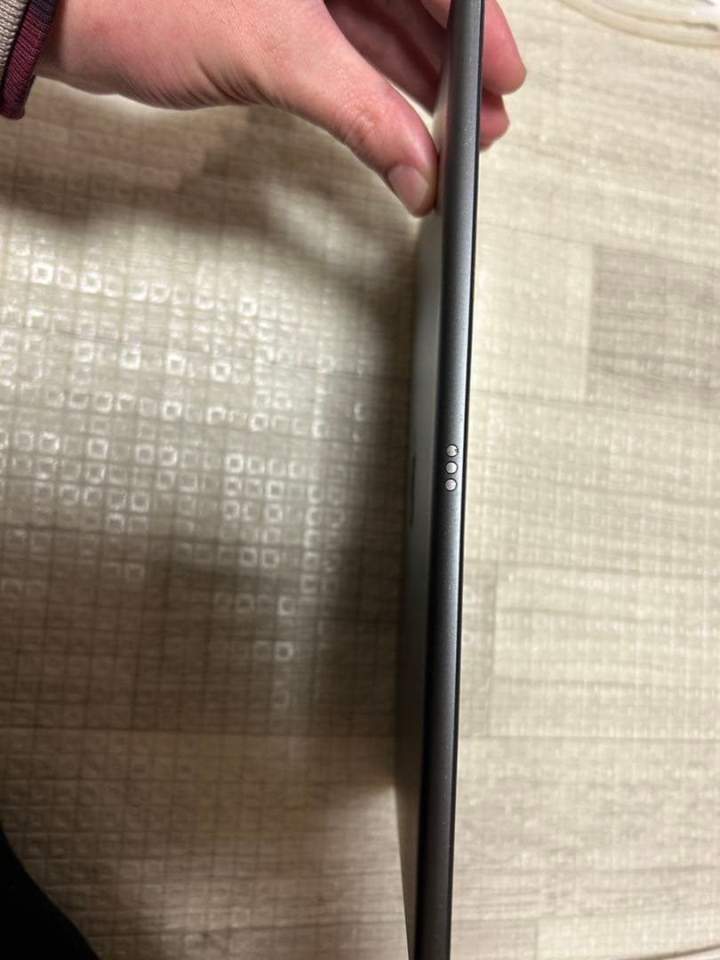 Apple iPad (第7世代) スペースグレー