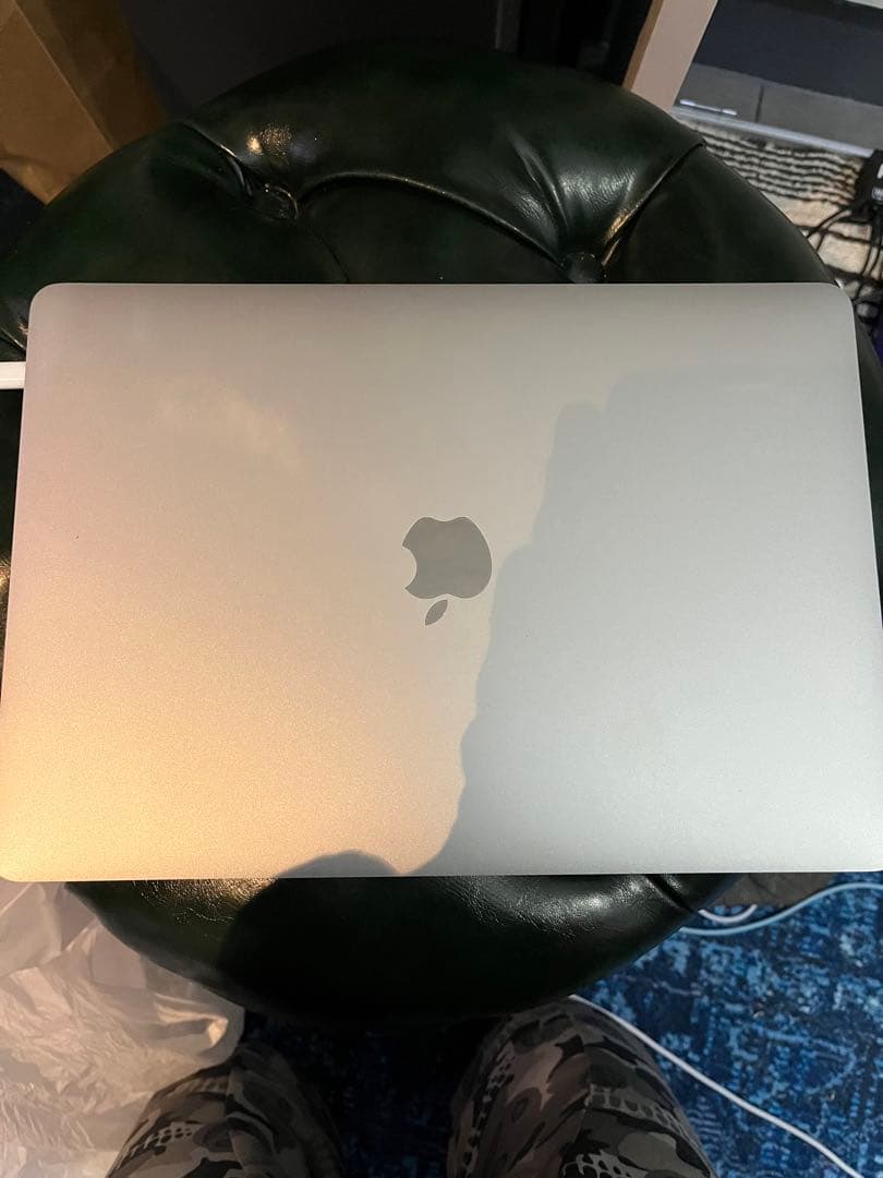 M1 Macbook pro 美品　動作確認済み