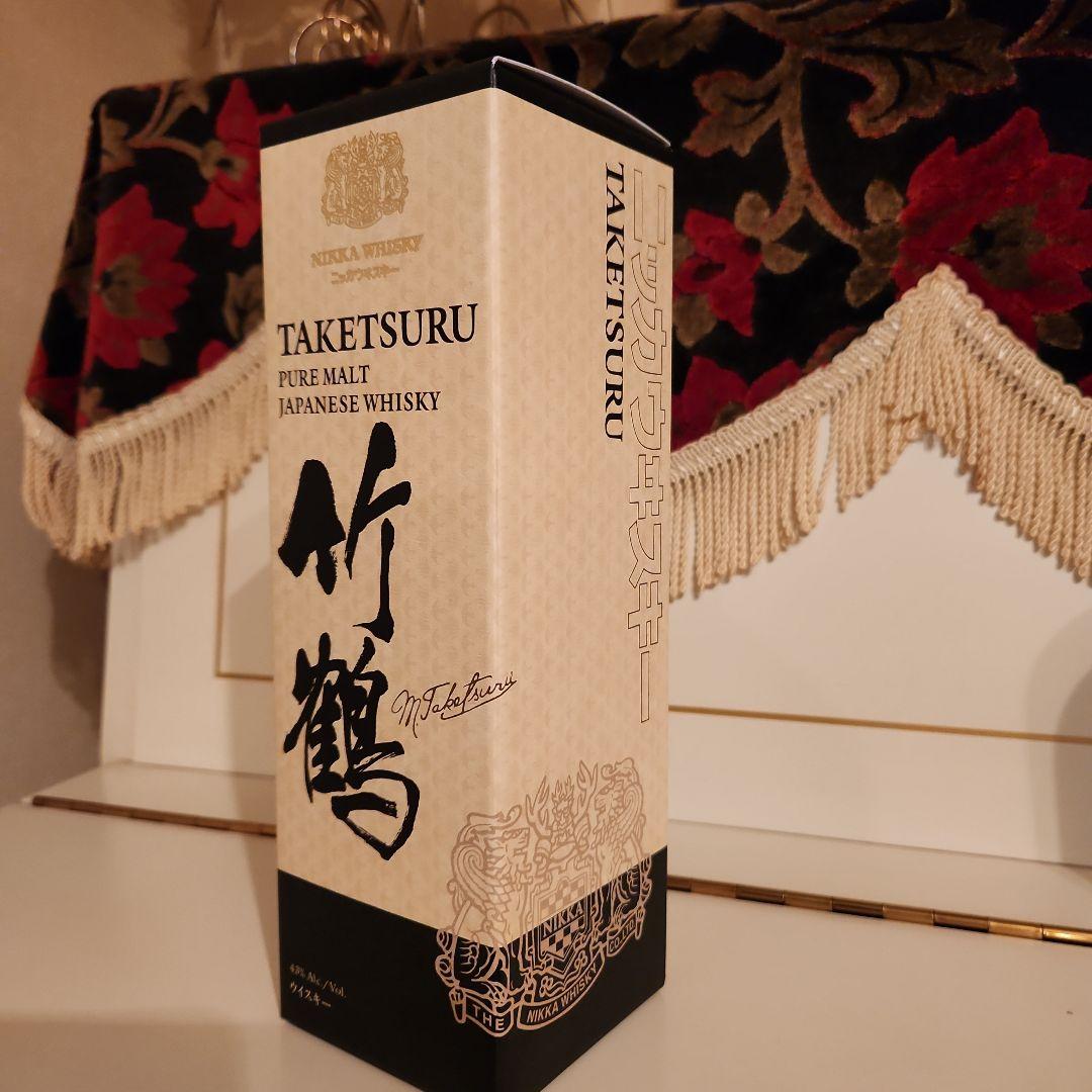 [新品 入手困難] ニッカ竹鶴 ピュアモルト<最大限御値引き> 8500円 !