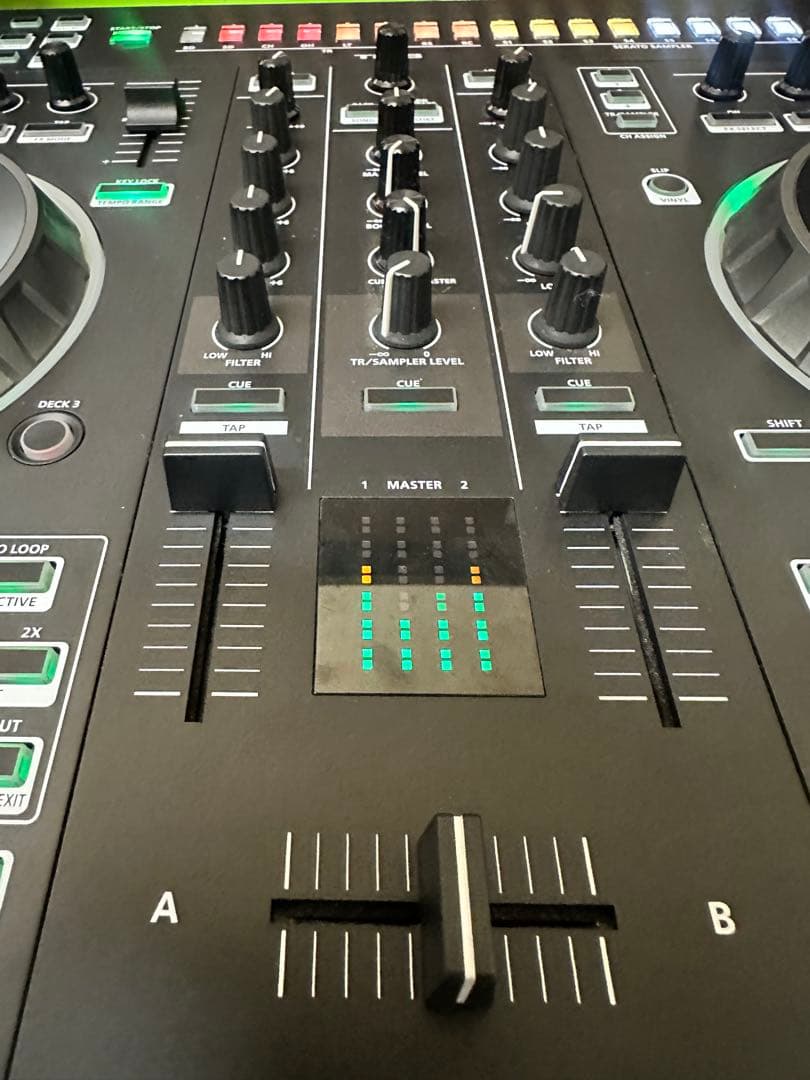 Djコントローラー Roland DJ-505 2チャンネル 4デッキ