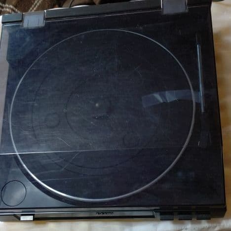 ポータブルLPプレイヤー