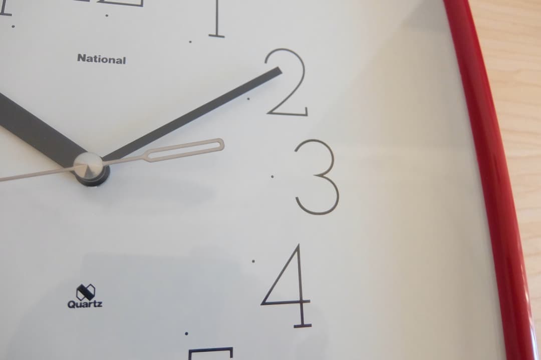 【美品】70’sナショナルクロック 掛時計 鮮烈レッドのラウンデッドレクタングル