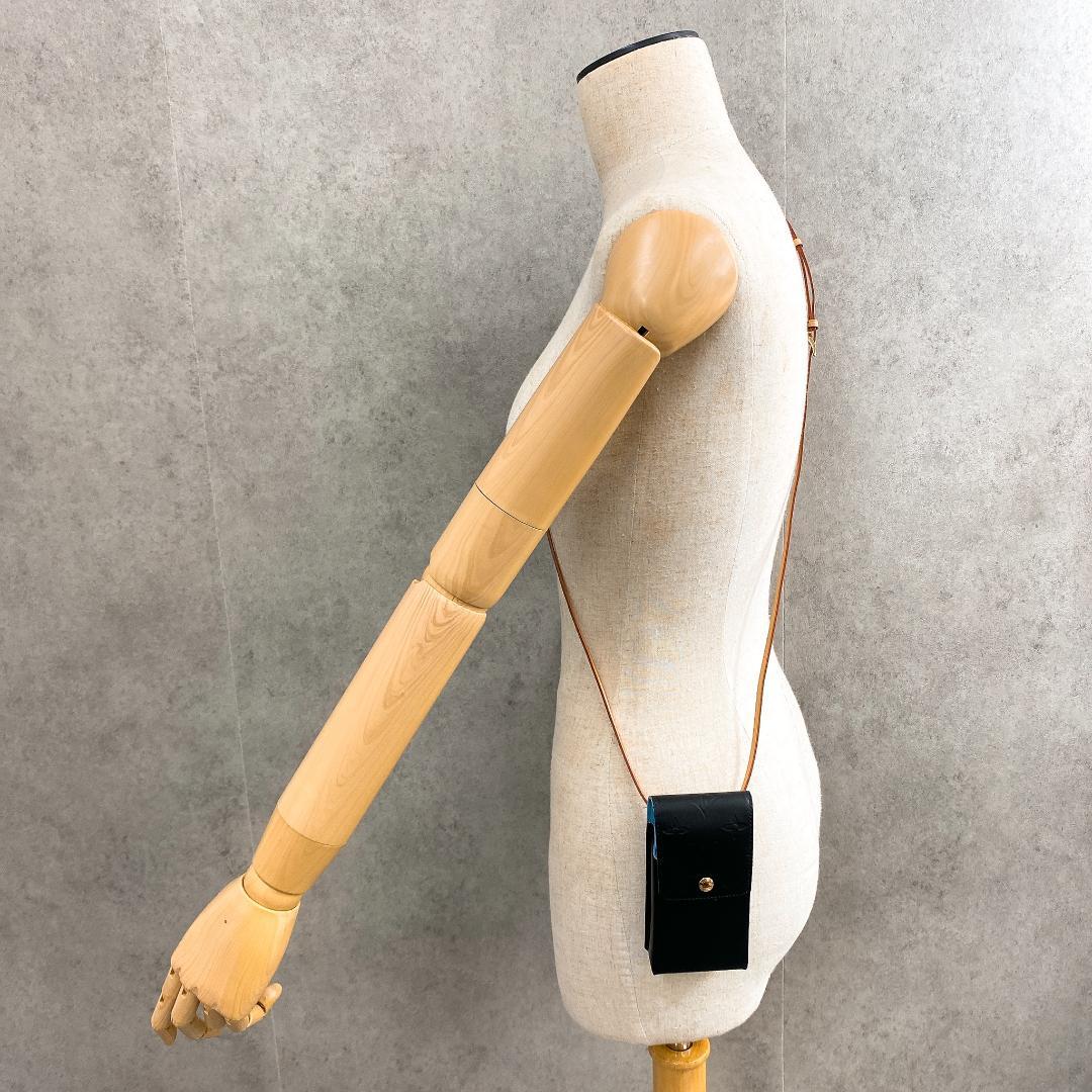 ルイヴィトン モノグラムマット シガーケース タバコケース ショルダー付 黒