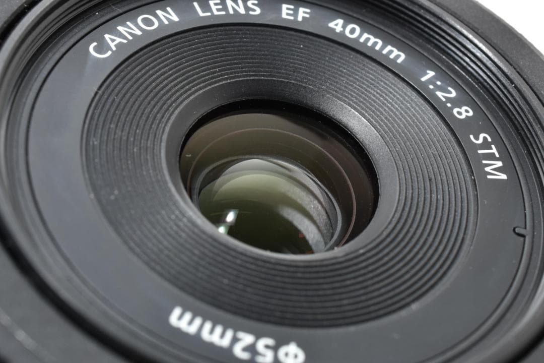 キャノンCanon EF 40mm F2.8 STM 標準単焦点＃2639916