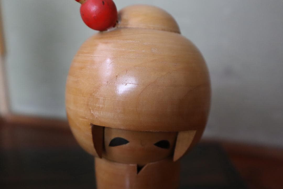 手描きの創作木製こけしセット