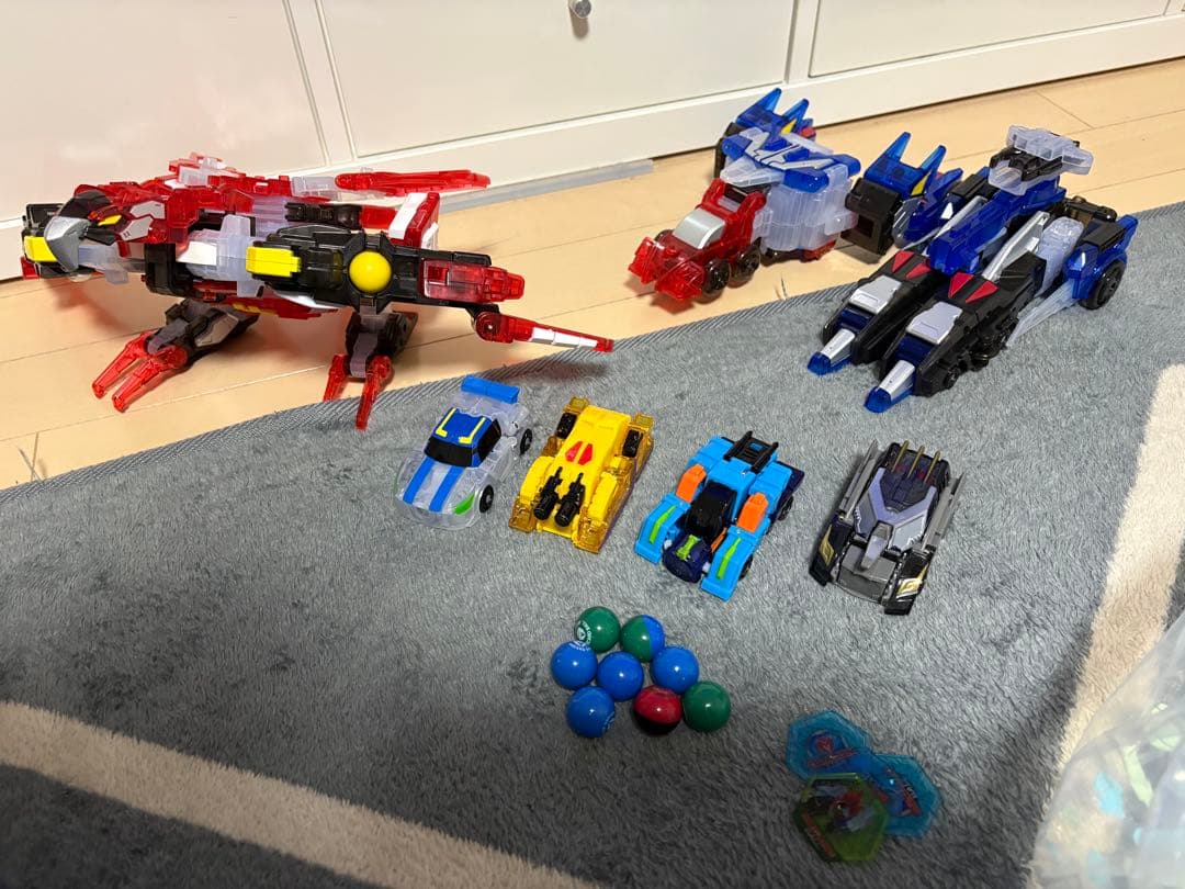 韓国トイ　メカードボール　オールスターカラー版　アカンスピア&ウルフニクス