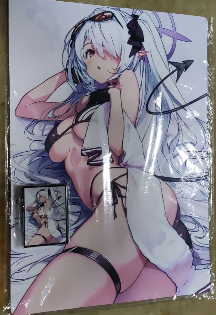 銀鏡イオリ　スリーブ　プレイマット　セット　EATOS　ブルーアーカイブ