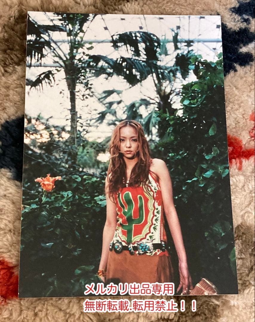 値下げ☆超レア　超美品　安室奈美恵さん公式グッズNews paper+写真セット