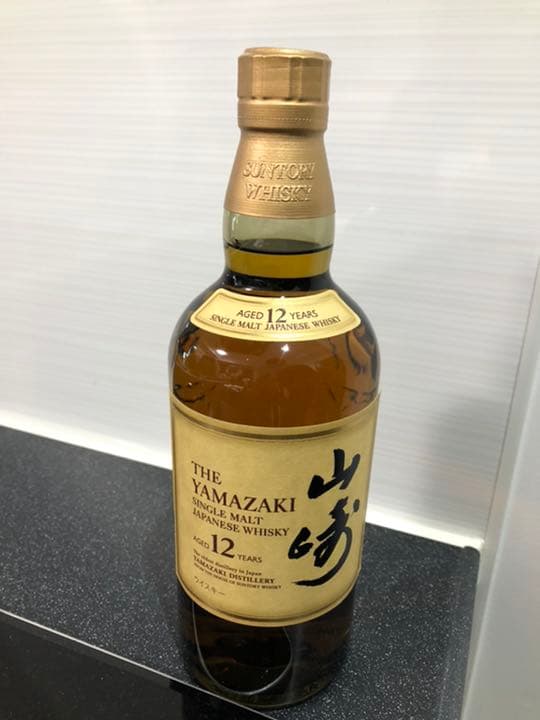 サントリー ウイスキー　山崎12年 700ml