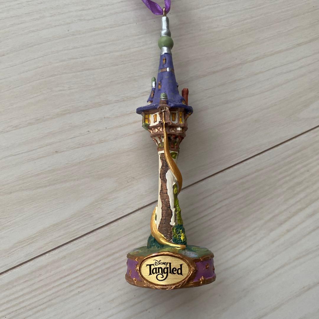 ディズニーストア　クリスマス　オーナメント　ラプンツェル　塔